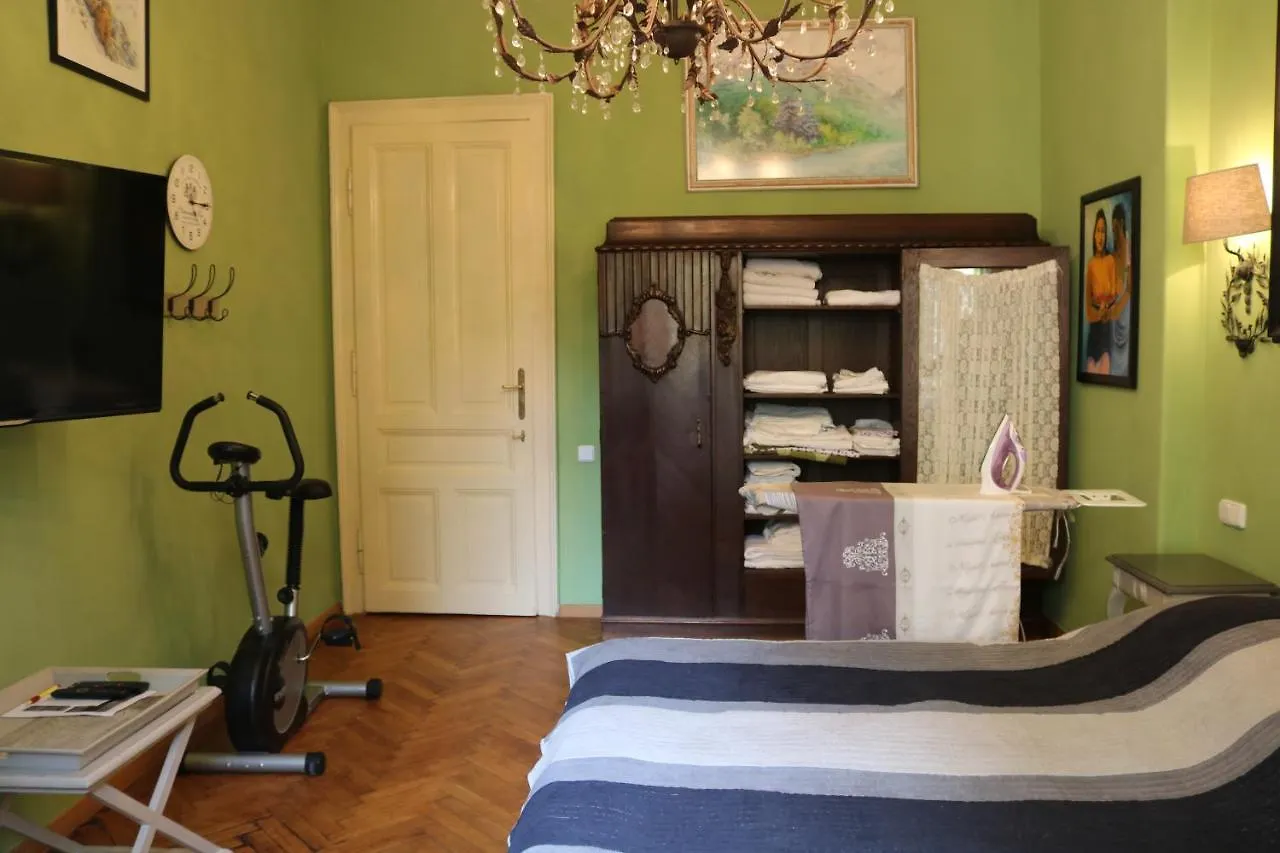 Retro Big Apartment With Two Balconies And Lift Karlsbad 0*,  Tschechische Republik